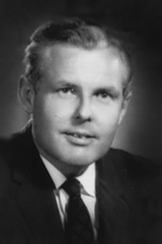 A headshot of Walter Pitman