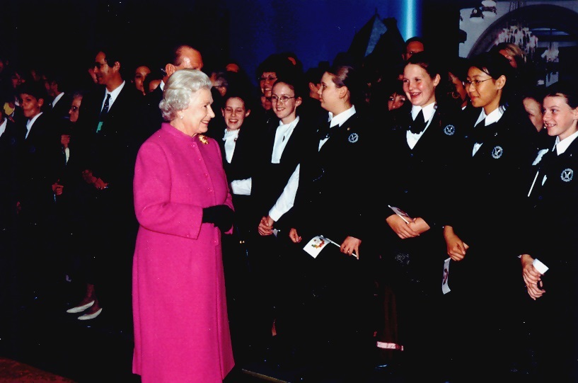 Picture of Her Majesty Queen Elizabeth II and the Legislative Pages at Showcase Ontario, 2002