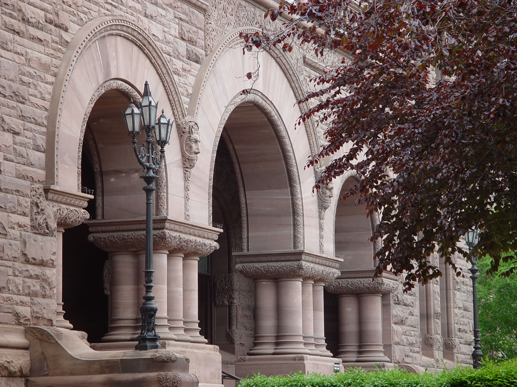 Arches by south entrance of the Legislative Building.
