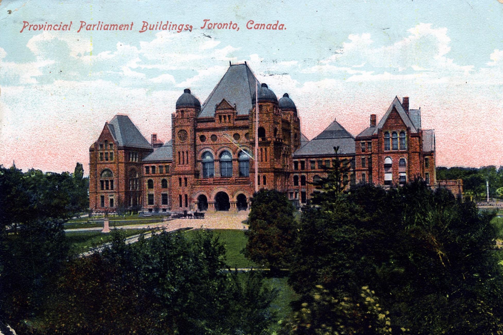 Édifice de l'Assemblée législative, direction nord, avant l'incendie de 1909.