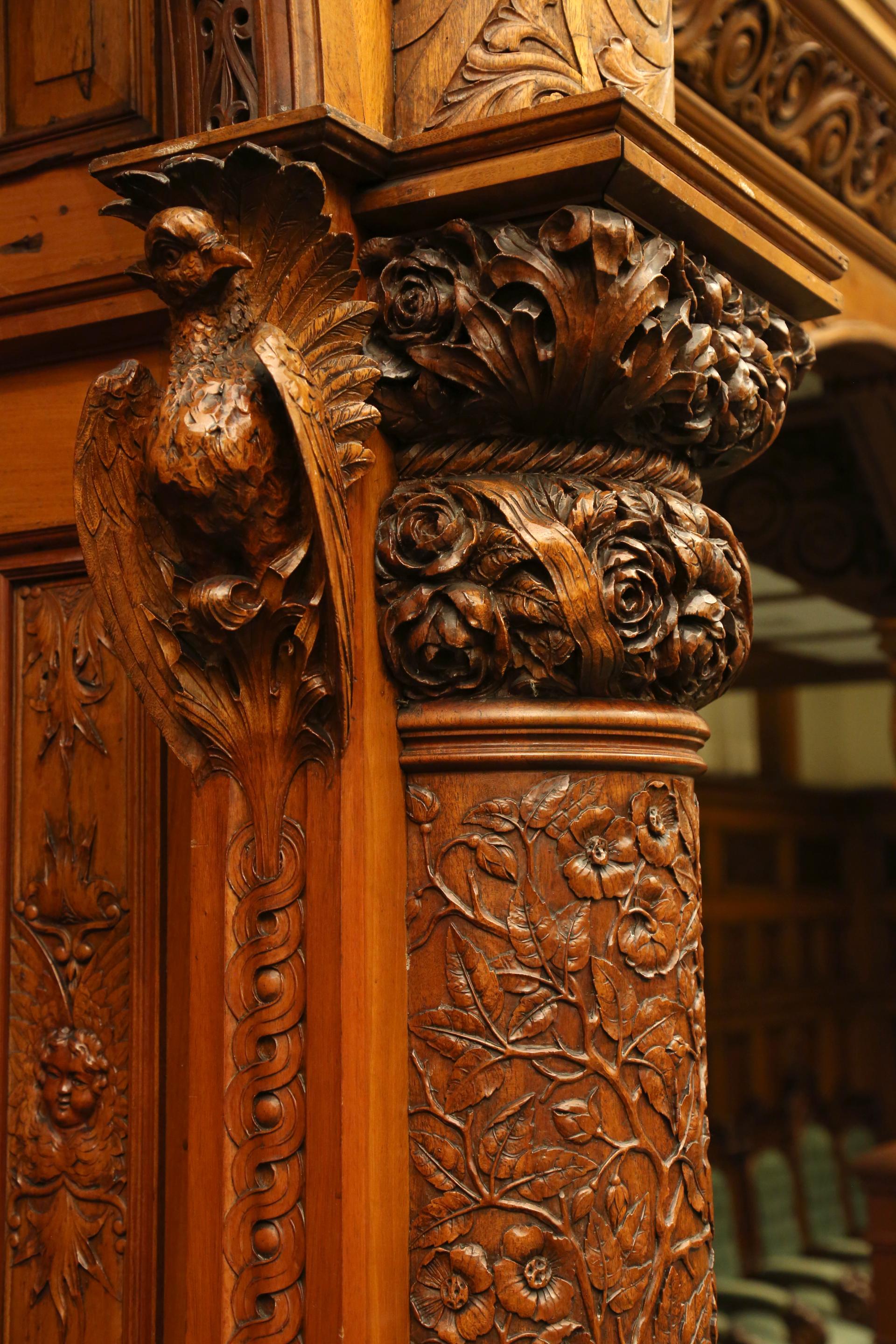 Picture of a wood carving in the Legislative Chamber