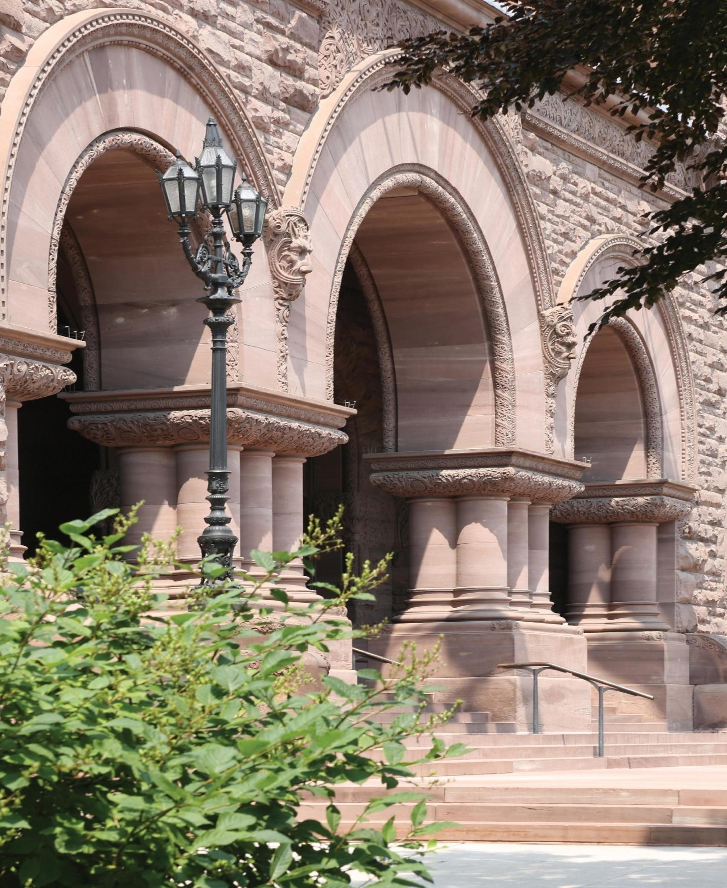 Picture showing the front entrance arches at Ontario's Legislative Building