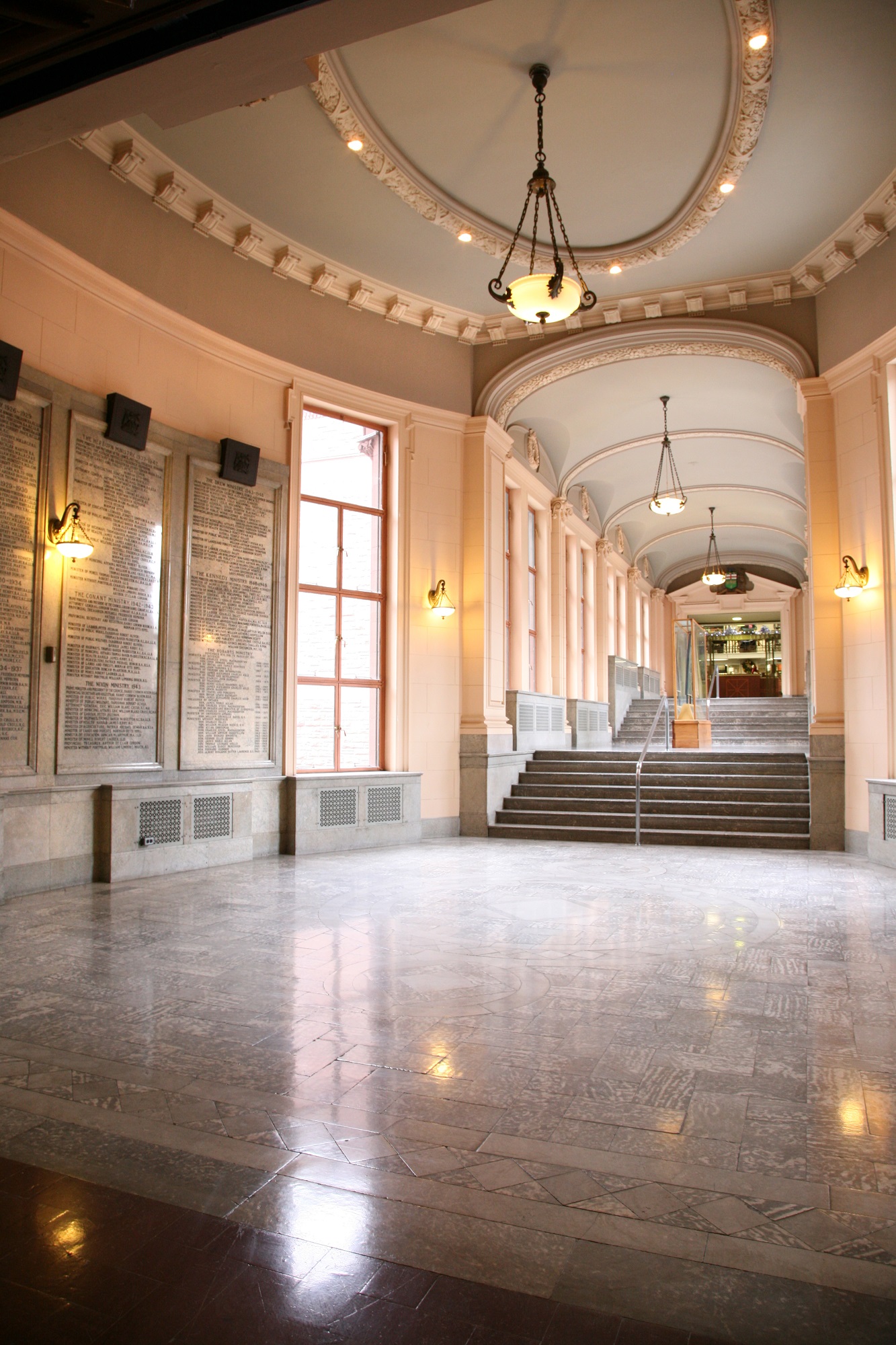 Picture of the Legislative Library Rotunda