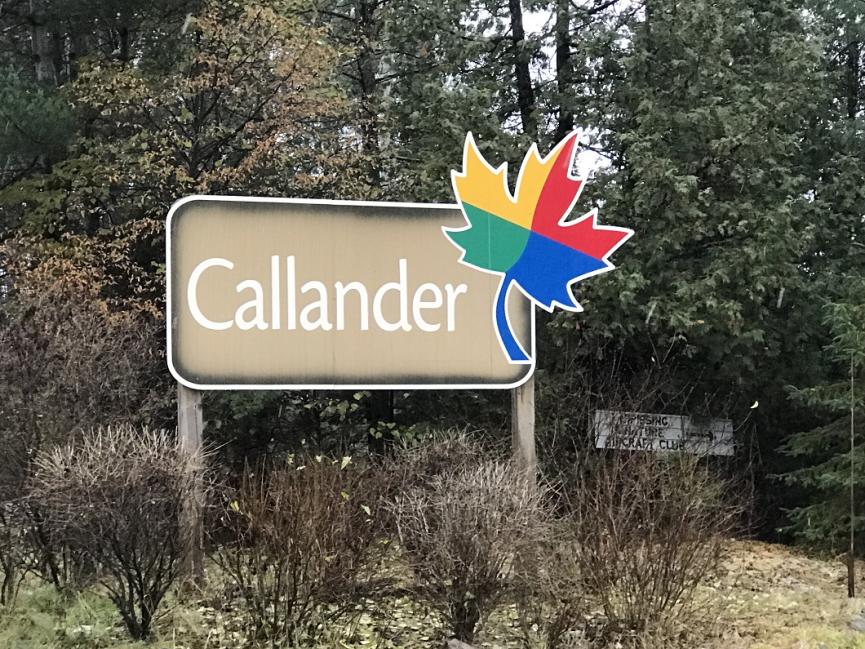 Photo du panneau de Callander, en Ontario