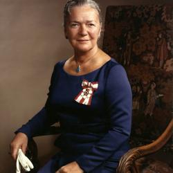 Picture of Lieutenant Governor the Honourable Pauline McGibbon