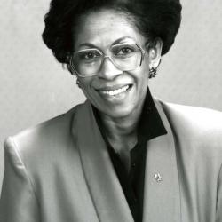 Photo de Zanana Akande, députée de 1990 à 1994
